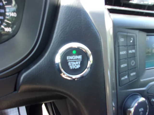 2018 Ford Fusion S - Photo 29