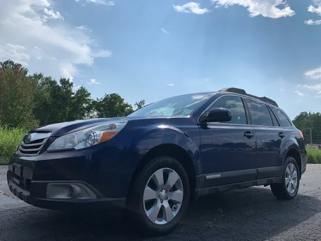 2010 Subaru Outback Premium 2.5i photo 8
