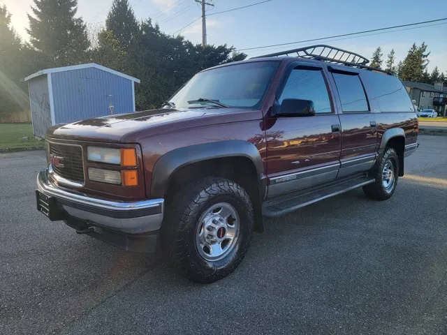 1999 GMC Suburban SL