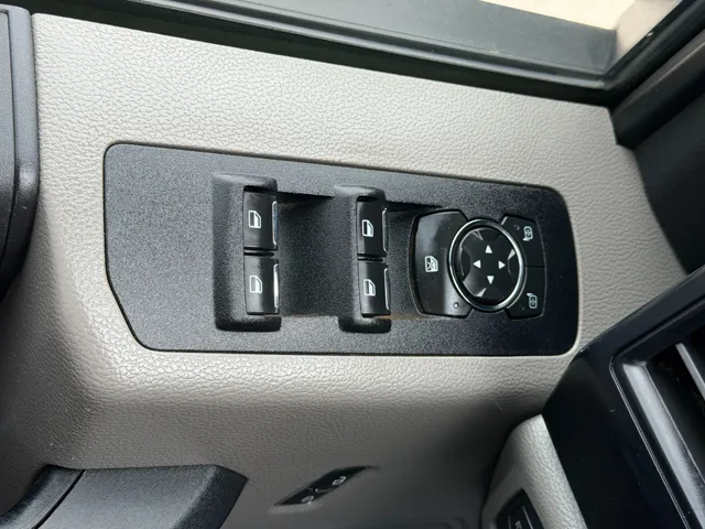 2020 Ford F-150 XL - Photo 23