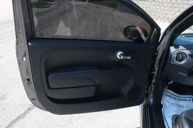 2017 FIAT 500e Battery Electric - Photo 15