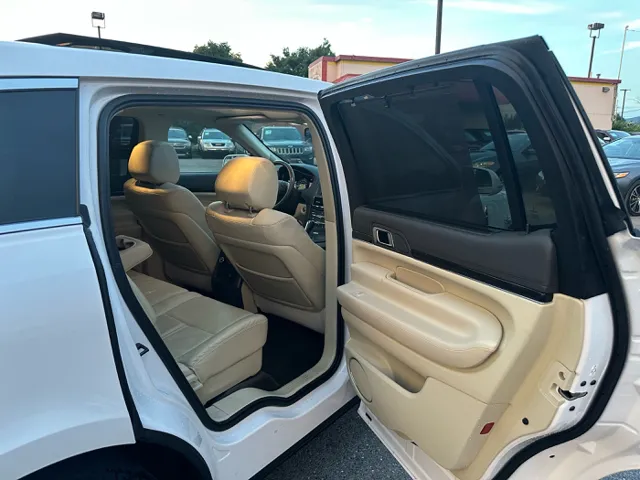 2018 Lincoln MKT Reserve - Photo 25