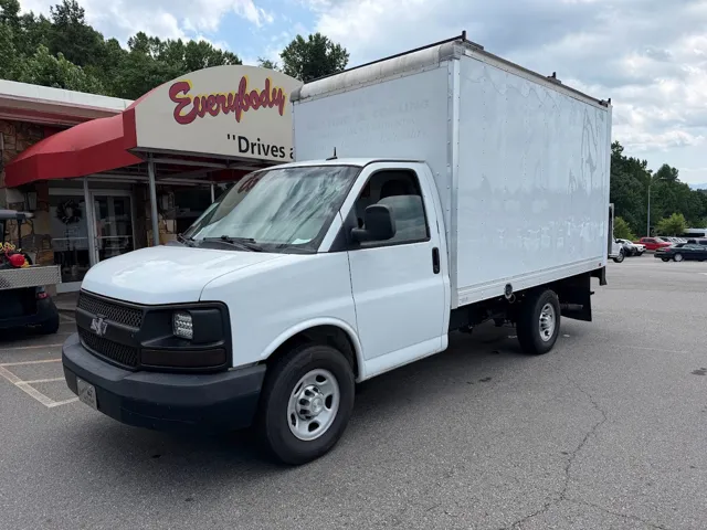 2015 Chevrolet Express Cutaway Base