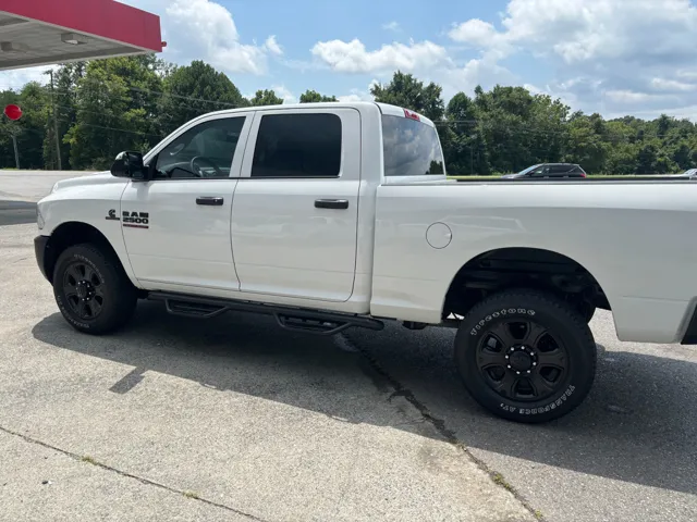 2017 Ram 2500 Tradesman photo 7