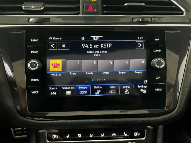 2021 Volkswagen Tiguan SE R-LINE BLACK - Photo 15