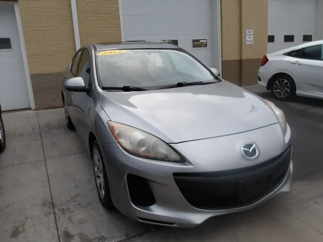 2012 Mazda MAZDA3 i Sport's photo