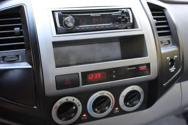 2006 Toyota Tacoma Base - Photo 23