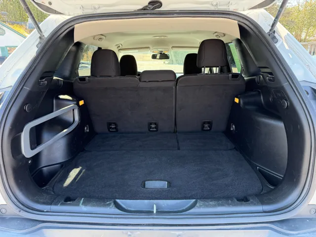 2016 Jeep Cherokee Altitude - Photo 11