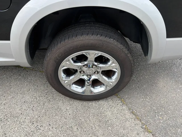 2017 Ram 1500 Laramie photo 21