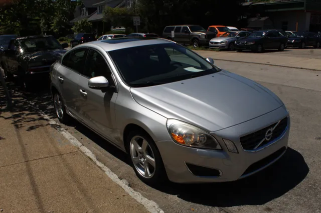 2012 Volvo S60 T5