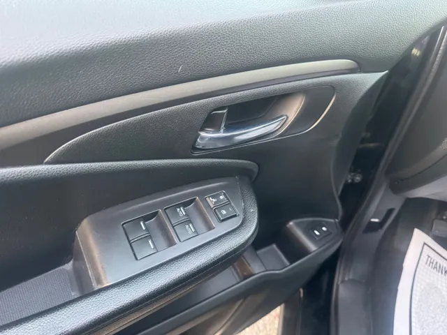 2017 Honda Pilot EX-L - Photo 12