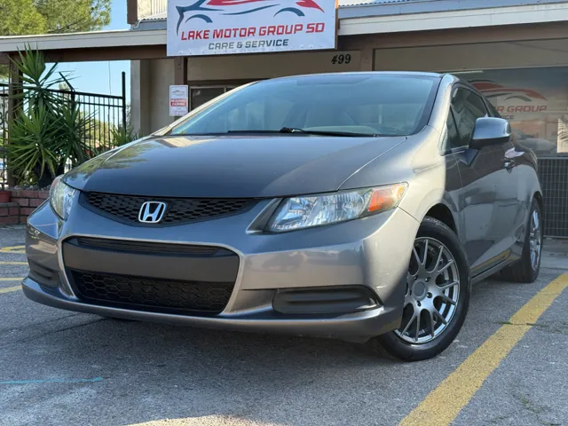 2012 Honda Civic LX Auto's photo