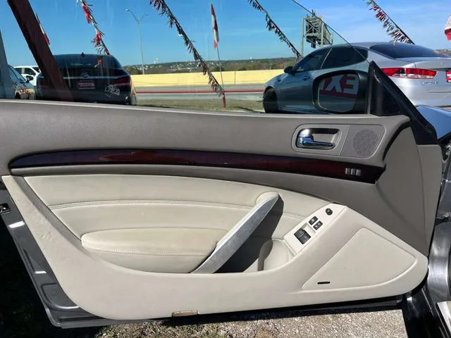 2011 INFINITI G Coupe 37 Journey - Photo 12