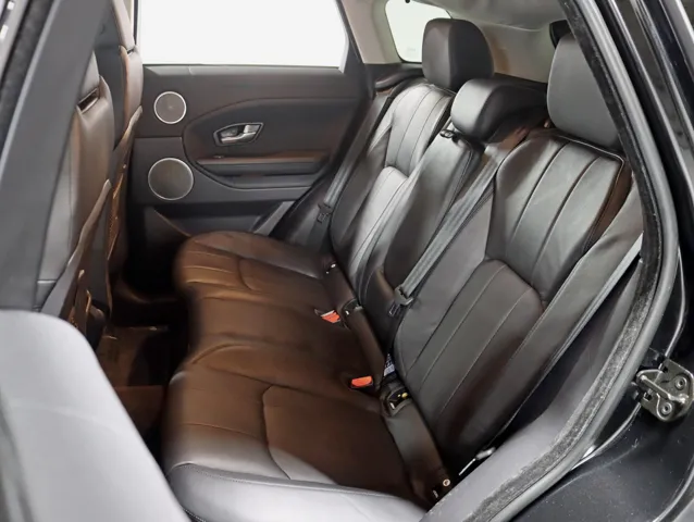 2016 Land Rover Range Rover Evoque SE photo 20