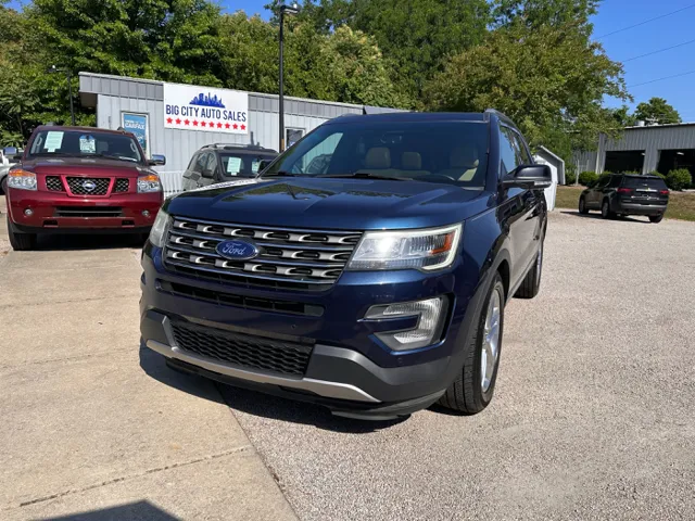 2016 Ford Explorer XLT FWD's photo