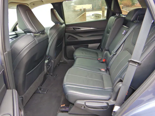 2023 INFINITI QX60 LUXE - Photo 14