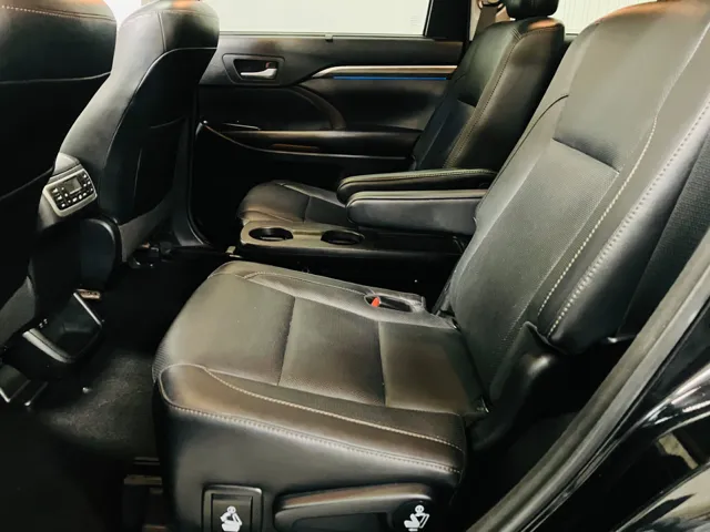 2018 Toyota Highlander Limited photo 17