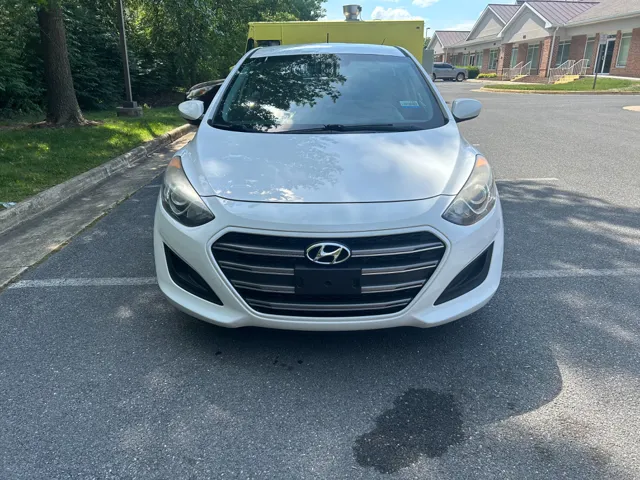 2016 Hyundai Elantra GT 2.0L 6-Speed A/T's photo