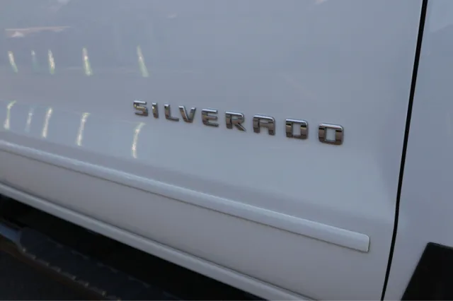 2015 Chevrolet Silverado 1500 LT - Photo 17