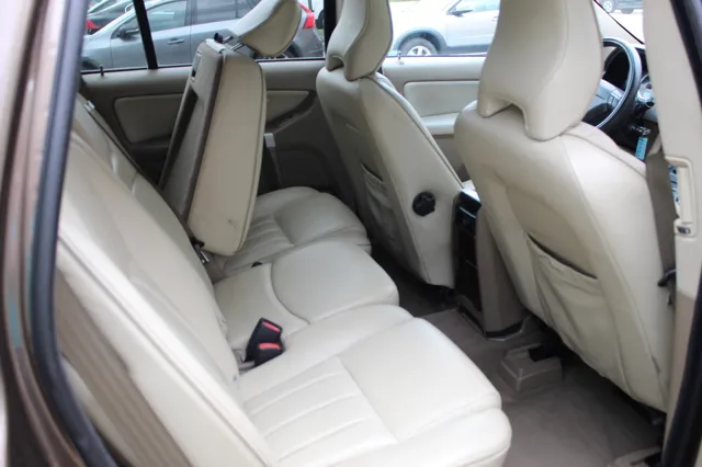 2013 Volvo XC90 photo 26