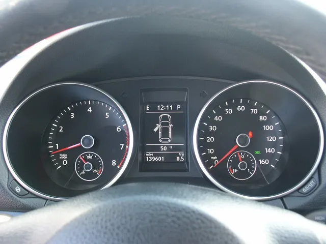2011 Volkswagen Jetta SportWagen SE - Photo 10