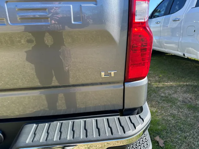2020 Chevrolet Silverado 1500 LT - Photo 15