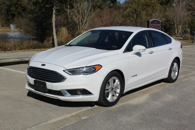 2018 Ford Fusion Hybrid SE