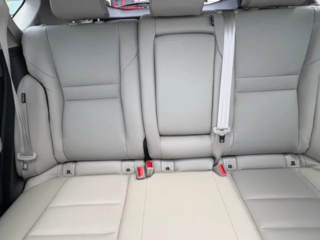 2023 Nissan Rogue SV - Photo 15
