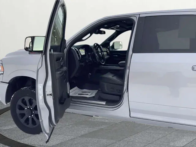 2022 RAM Ram 2500 Pickup Laramie - Photo 19