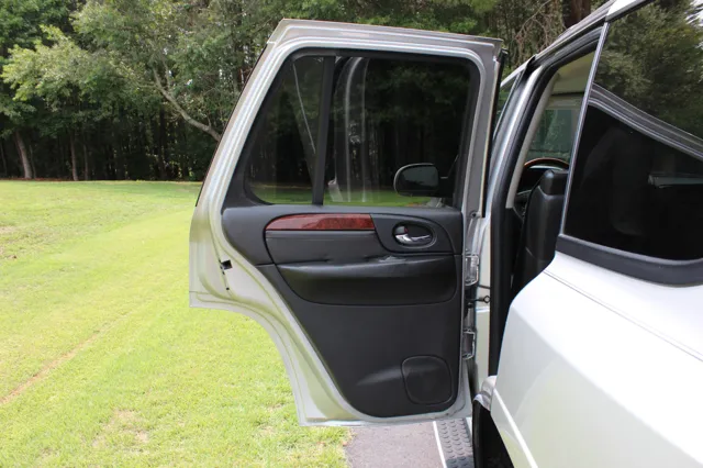 2008 GMC Envoy Denali - Photo 11