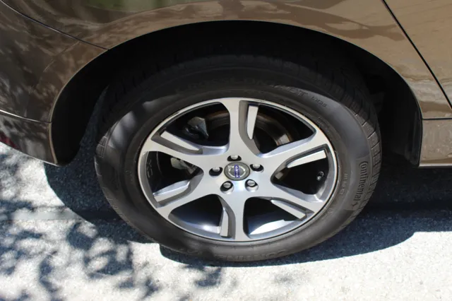 2015 Volvo XC60 Premier - Photo 32