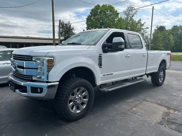 2019 Ford F-350 Lariat 4x4 Crew Cab 6-1/2' Box SRW's photo