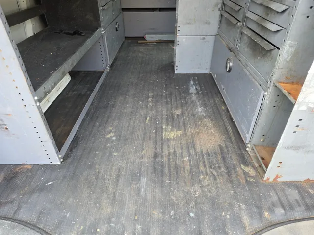 2013 Chevrolet Express Cargo Work Van - Photo 39
