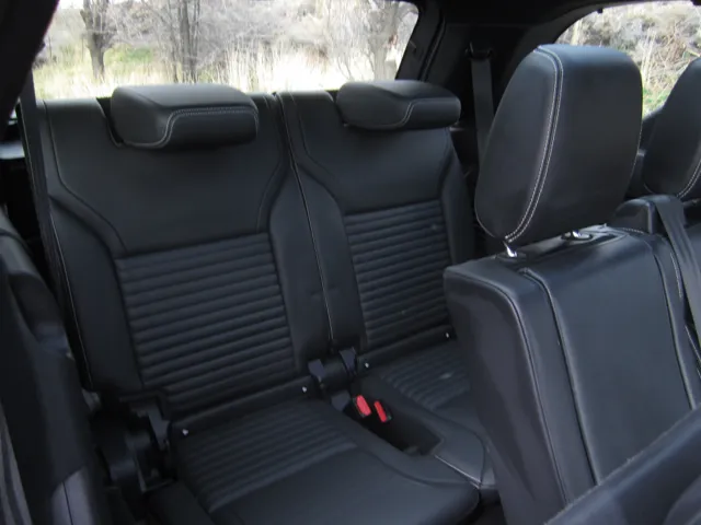 2023 Land Rover Discovery Metropolitan Edition - Photo 15