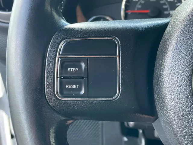 2013 Jeep Wrangler Sport photo 13