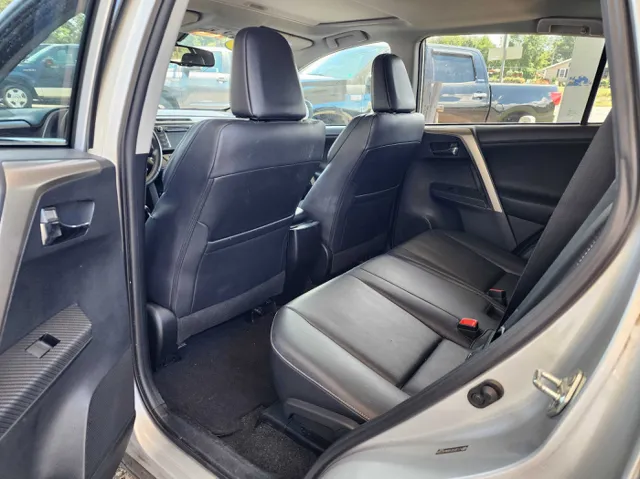 2013 Toyota RAV4 Limited photo 13