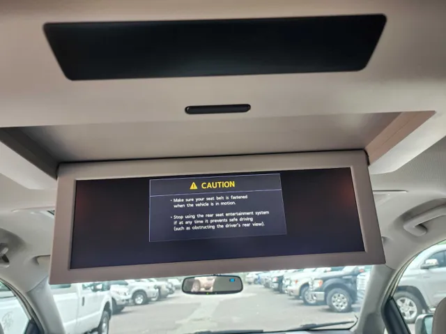 2015 Toyota Sienna XLE photo 21