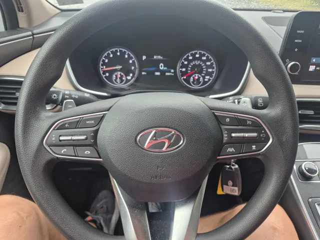 2023 Hyundai Santa Fe SE - Photo 21