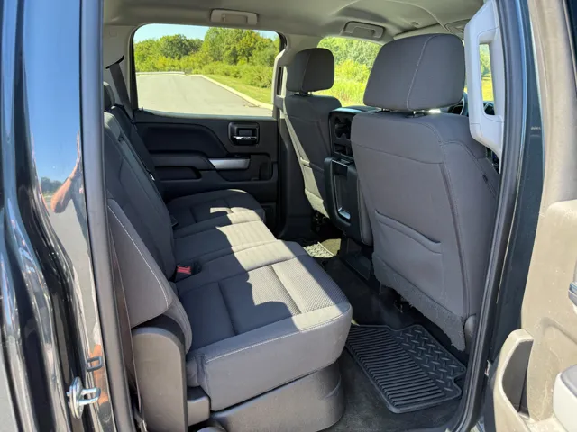 2017 Chevrolet Silverado 1500 LT Z71 photo 23