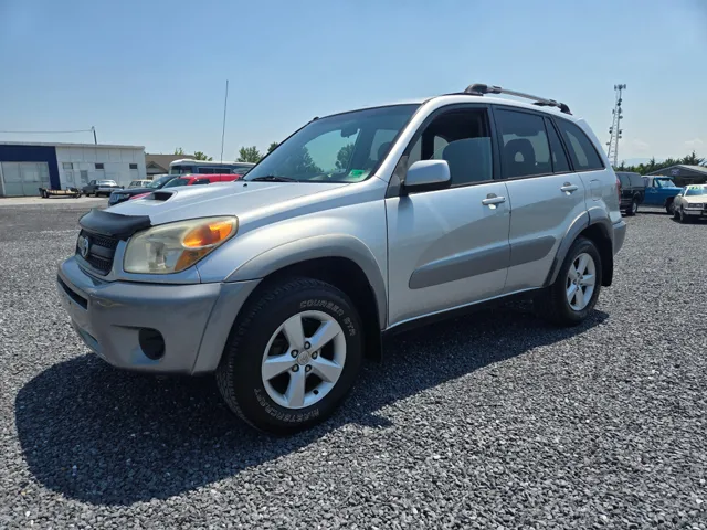 2004 Toyota RAV4 Base