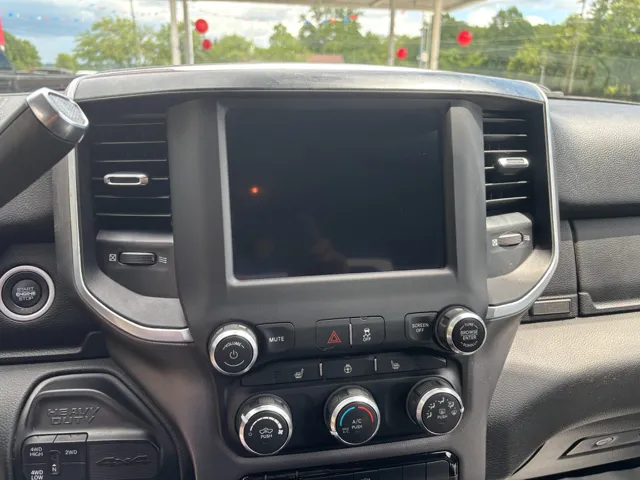 2022 Ram 2500 photo 10