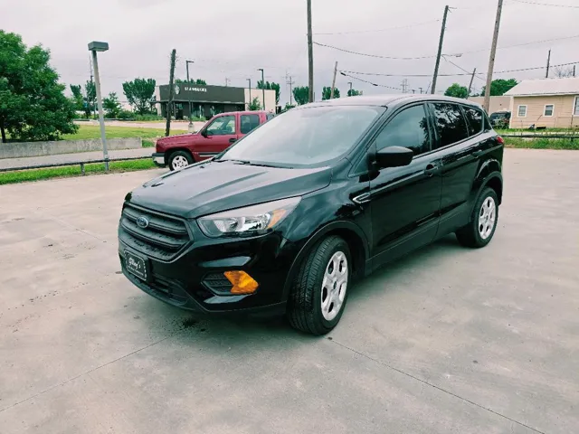 2019 Ford Escape S - Photo 6