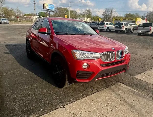 2017 BMW X4 xDrive28i's photo