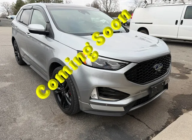 2020 Ford Edge ST's photo