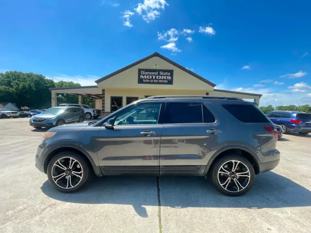 2015 Ford Explorer Sport 4x4's photo