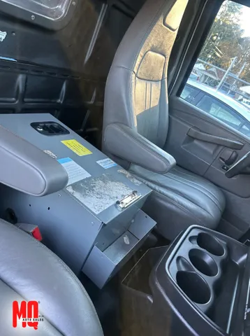 2018 Chevrolet Express Cargo Work Van - Photo 7