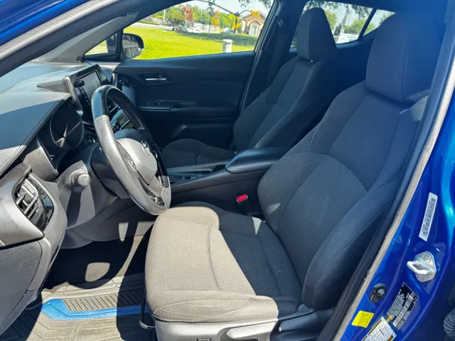 2018 Toyota C-HR XLE Premium - Photo 12
