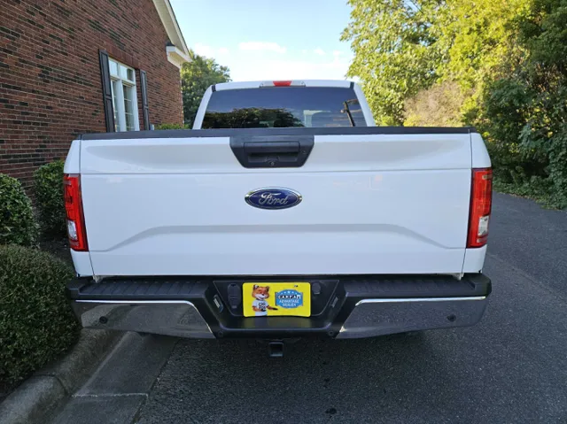 2017 Ford F-150 XLT photo 3