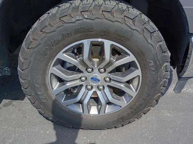 2022 Ford F-150 Lariat - Photo 25
