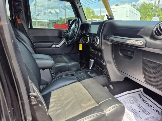 2012 Jeep Wrangler Unlimited Rubicon - Photo 11